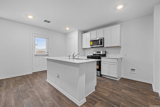 12714 Burro Canyon, Converse, TX 78109