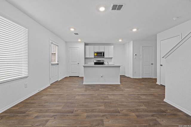 12714 Burro Canyon, Converse, TX 78109