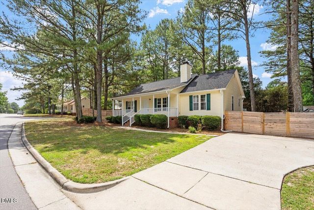 5332 Covington Cross Drive, Knightdale, NC 27545