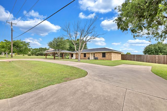 711 Apple Lane, Midlothian, TX 76065