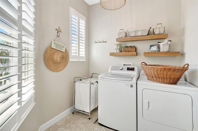 8093 BRIDGEPORT BAY CIRCLE, Mount Dora, FL 32757