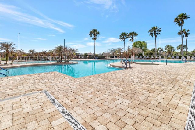 8093 BRIDGEPORT BAY CIRCLE, Mount Dora, FL 32757