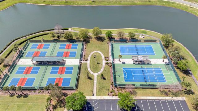 8093 BRIDGEPORT BAY CIRCLE, Mount Dora, FL 32757