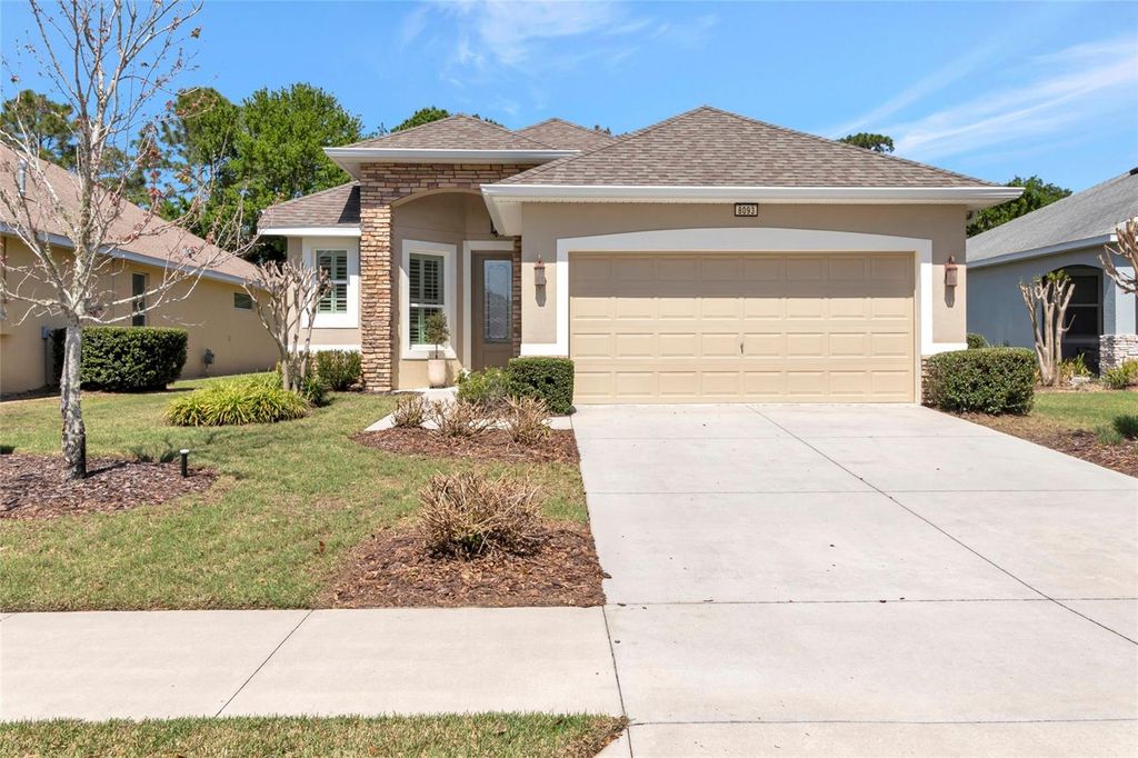 8093 BRIDGEPORT BAY CIRCLE, Mount Dora, FL 32757