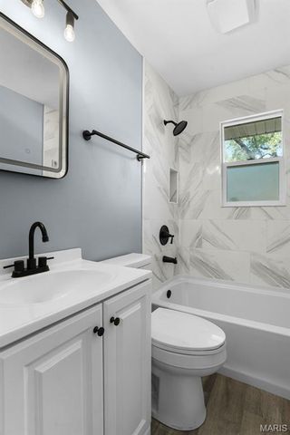 5211 Hunning Road, High Ridge, MO 63049