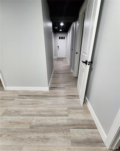 5211 Hunning Road, High Ridge, MO 63049