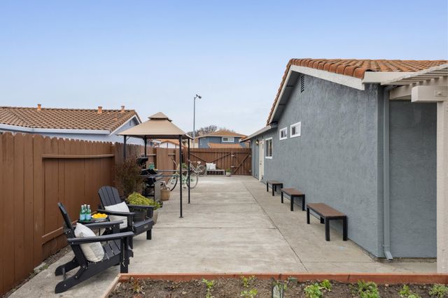 4316 Blondwood Ct, Union City, CA 94587