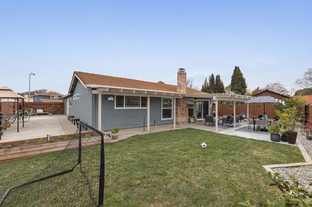 4316 Blondwood Ct, Union City, CA 94587