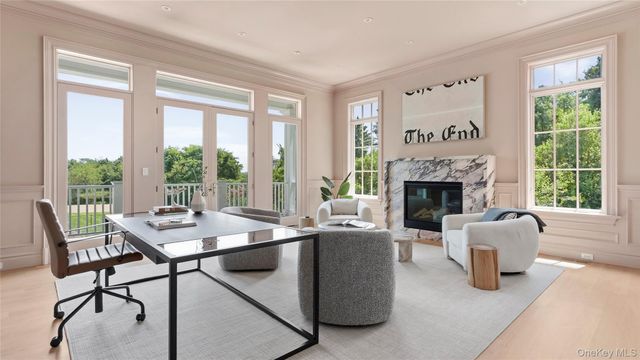 4 Shepherds Lane, Sands Point, NY 11050