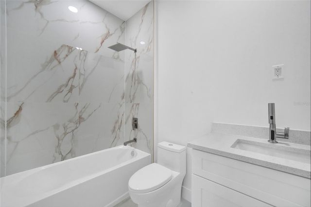 27412 LAS LOMAS DRIVE, Punta Gorda, FL 33955