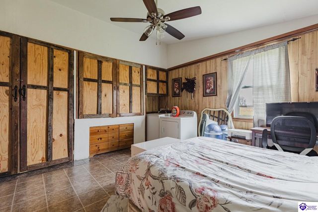 215 Peak Street, Hodgenville, KY 42748