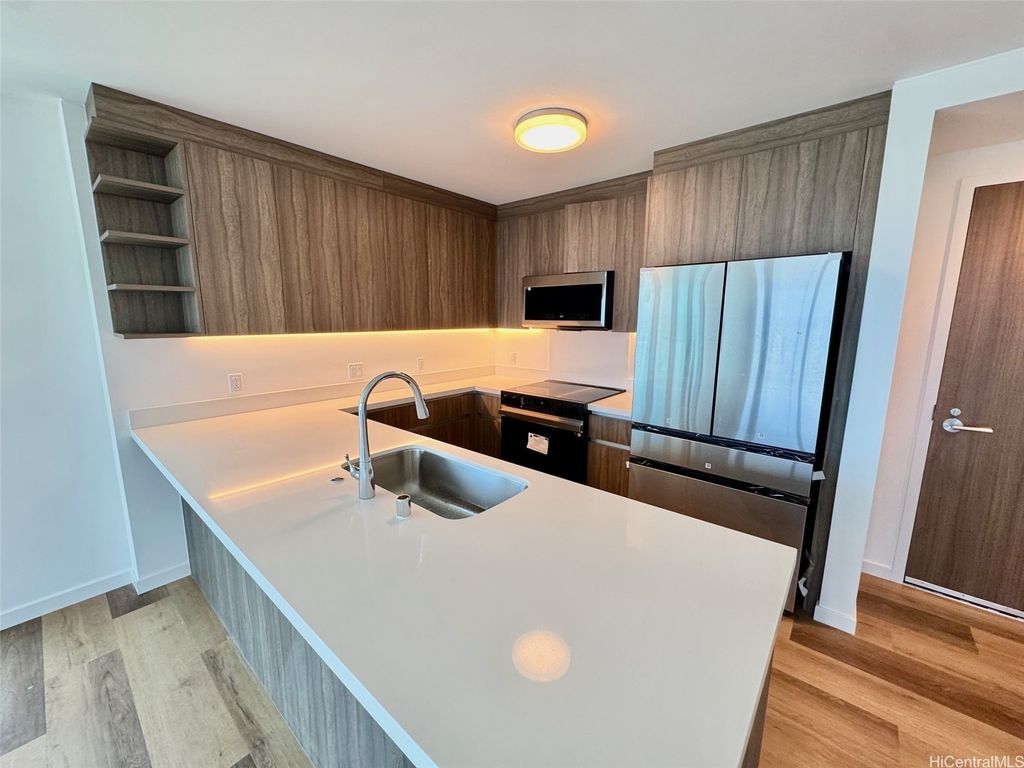 1515 Liona Street 3501, Honolulu, HI 96814