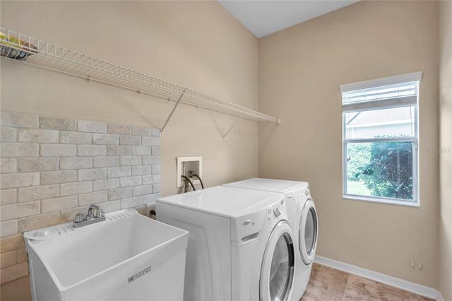 11144 OYSTER BAY CIRCLE, New Port Richey, FL 34654