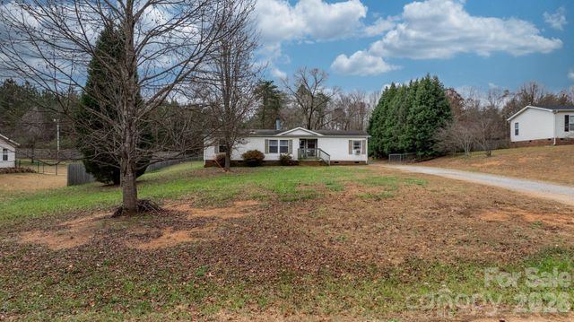 157 Broad Meadow Drive, Statesville, NC 28677