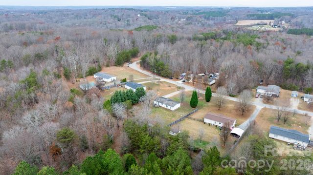 157 Broad Meadow Drive, Statesville, NC 28677