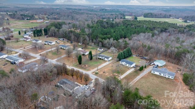 157 Broad Meadow Drive, Statesville, NC 28677