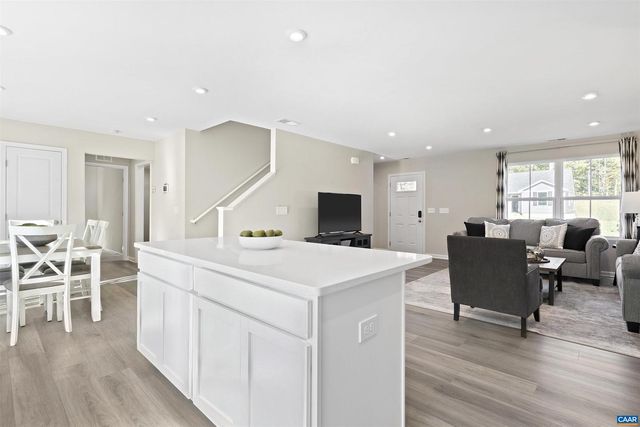 271 ARCHES LN, Barboursville, VA 22923