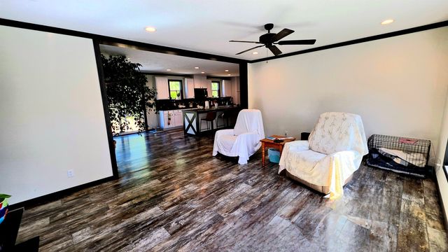 350 GEORGE LN, Michie, TN 38357