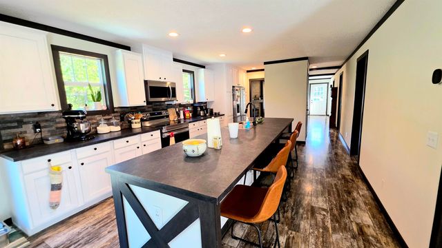 350 GEORGE LN, Michie, TN 38357