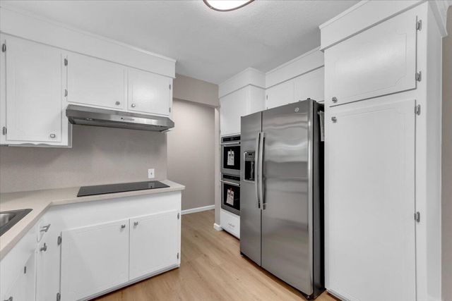 1953 Cameo Court, Redding, CA 96002