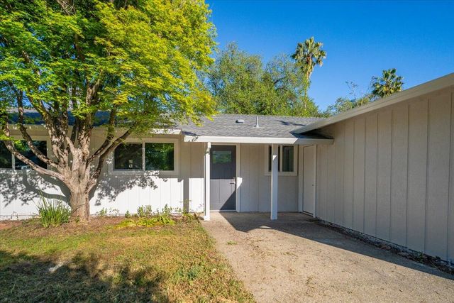 1953 Cameo Court, Redding, CA 96002