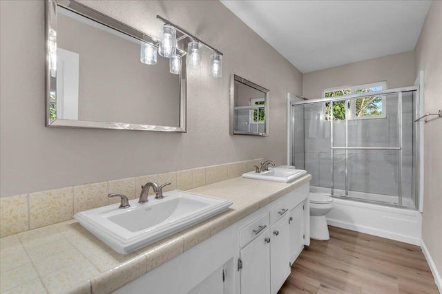 1953 Cameo Court, Redding, CA 96002