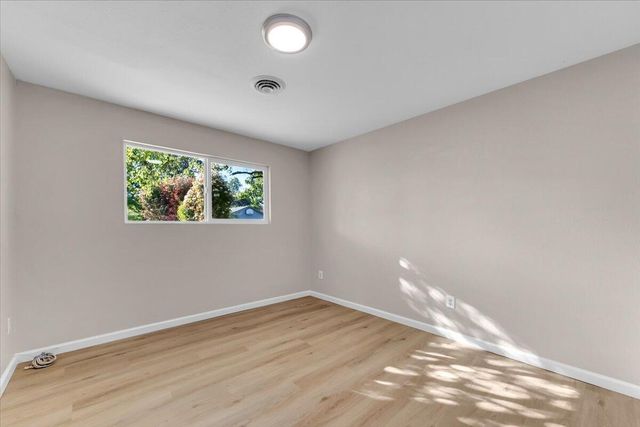 1953 Cameo Court, Redding, CA 96002