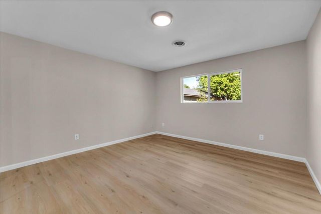 1953 Cameo Court, Redding, CA 96002