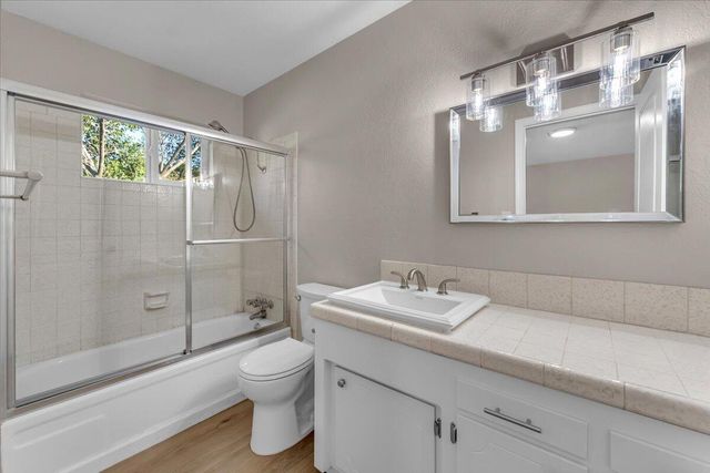 1953 Cameo Court, Redding, CA 96002