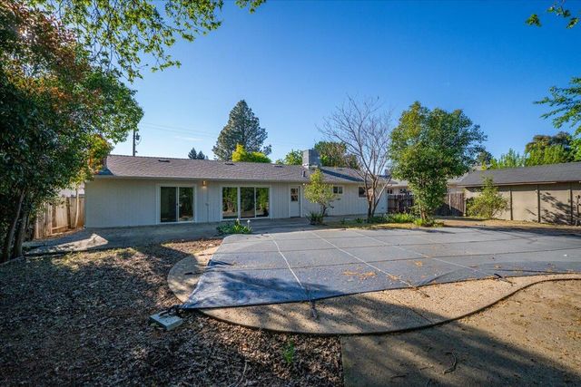 1953 Cameo Court, Redding, CA 96002