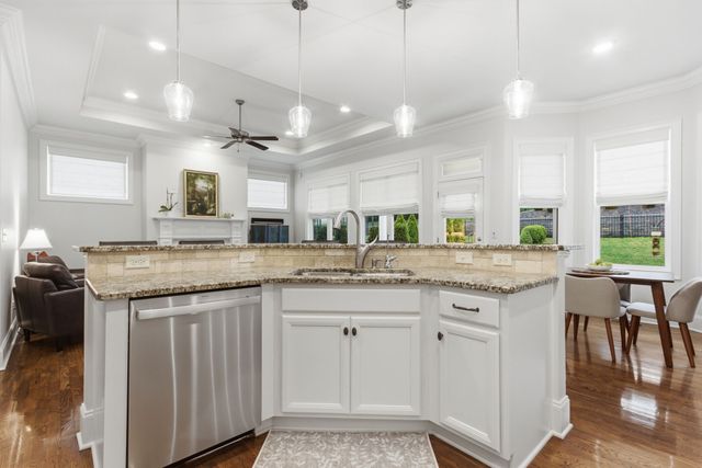 457 Avon River Rd, Franklin, TN 37064