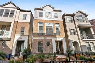 582 Broadview Place NE, Atlanta, GA 30324