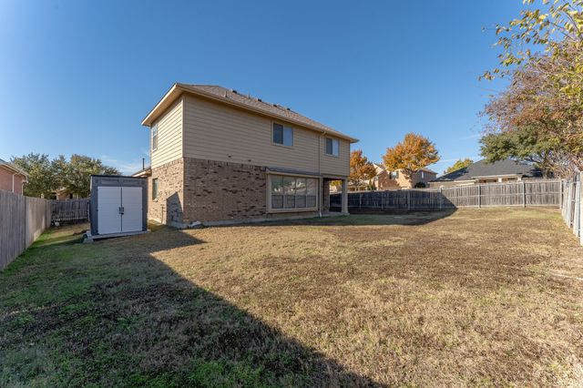 8240 Lauren Way, Watauga, TX 76148