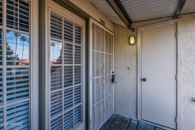 30 E BROWN Road 2113, Mesa, AZ 85201