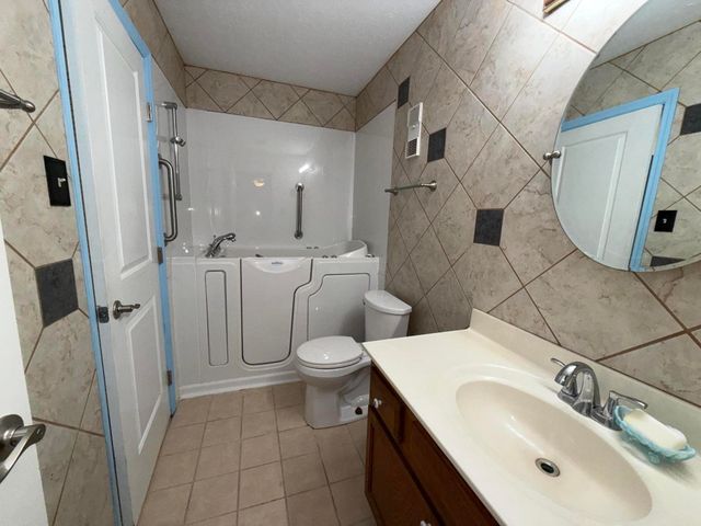 1549 Summa Meadow Drive, Lexington, KY 40515