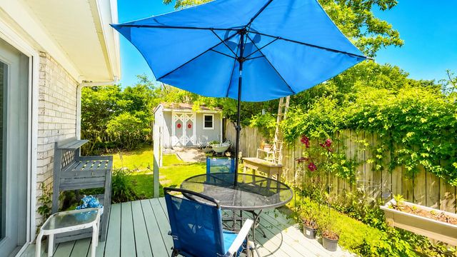 1549 Summa Meadow Drive, Lexington, KY 40515