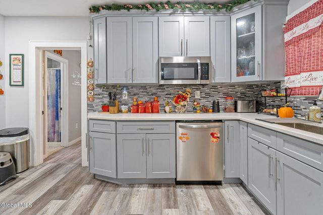 183 Maple Avenue, Glenville, NY 12302