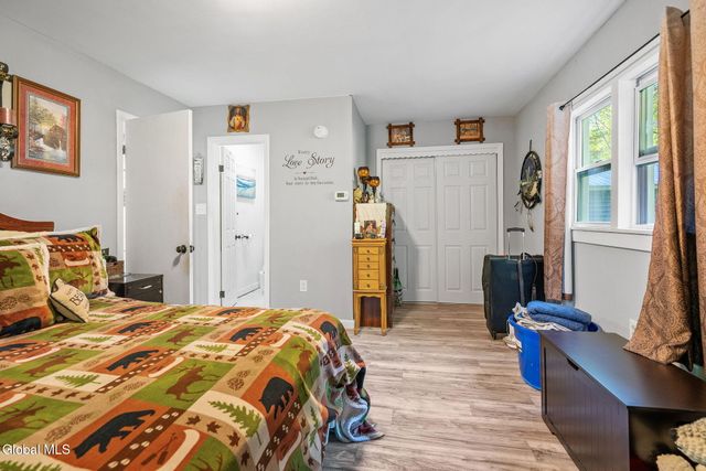183 Maple Avenue, Glenville, NY 12302