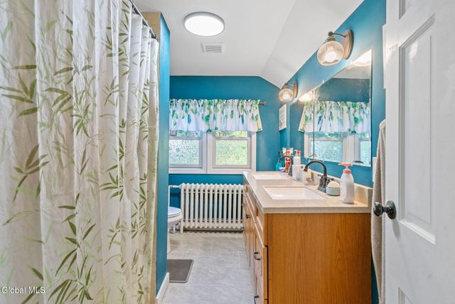183 Maple Avenue, Glenville, NY 12302