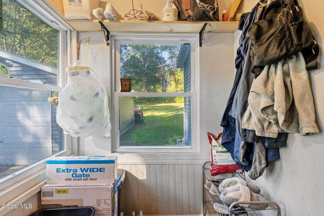 183 Maple Avenue, Glenville, NY 12302