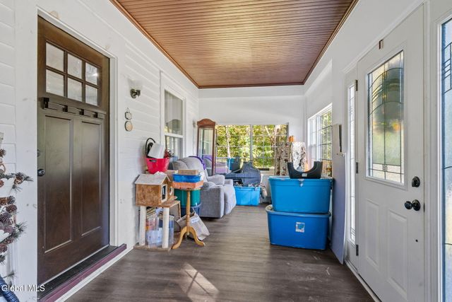 183 Maple Avenue, Glenville, NY 12302
