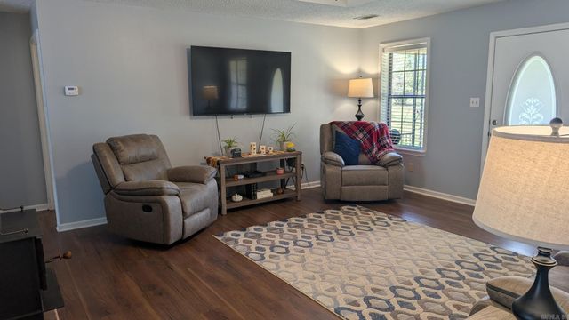 9419 Sardis Road, Mabelvale, AR 72103