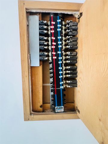 12121 N Ridgeway Drive N, Willis, TX 77318