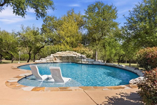 220 Escalera PKWY, Georgetown, TX 78628