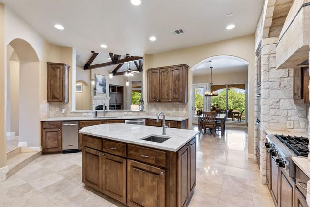 220 Escalera PKWY, Georgetown, TX 78628