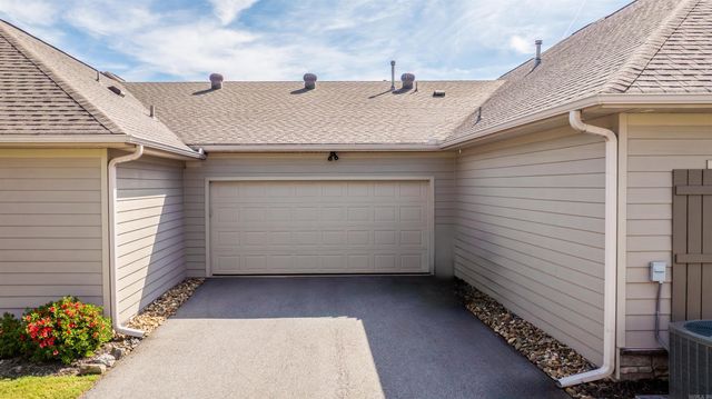 317 Mountain Terrace Circle, Maumelle, AR 72113