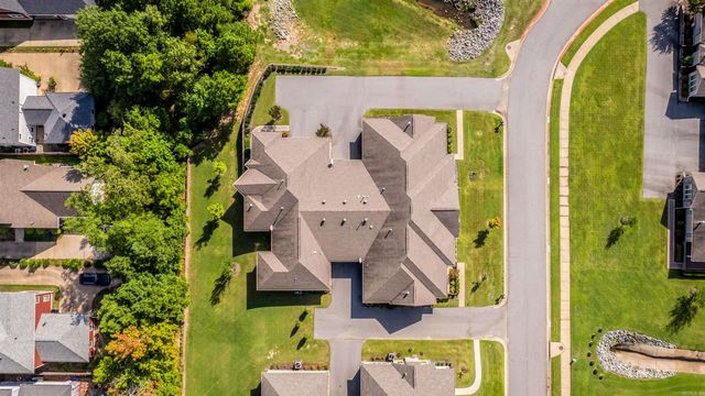 317 Mountain Terrace Circle, Maumelle, AR 72113