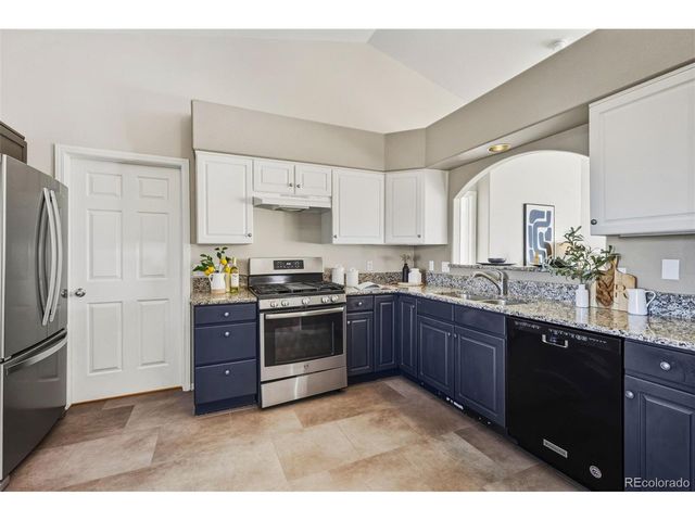 168 Old Creek Dr, Monument, CO 80132