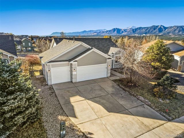 168 Old Creek Dr, Monument, CO 80132