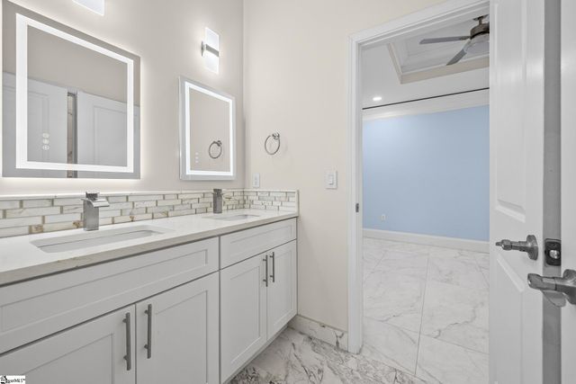 110 Alder Court, Liberty, SC 29657